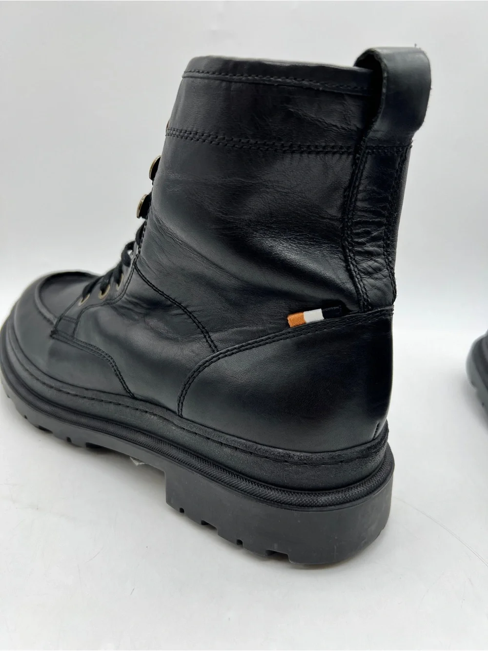 Allen Edmonds Sawyer Black Leather Weatherproof Lug Boots Men’s 10 D